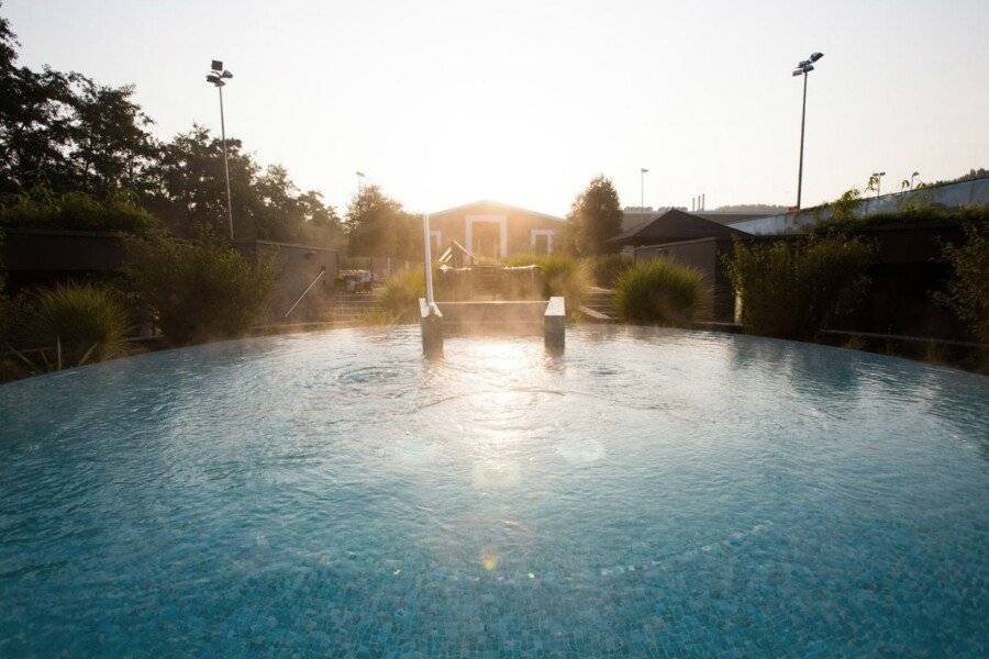 Hotel & Wellness Zuiver outdoor pool