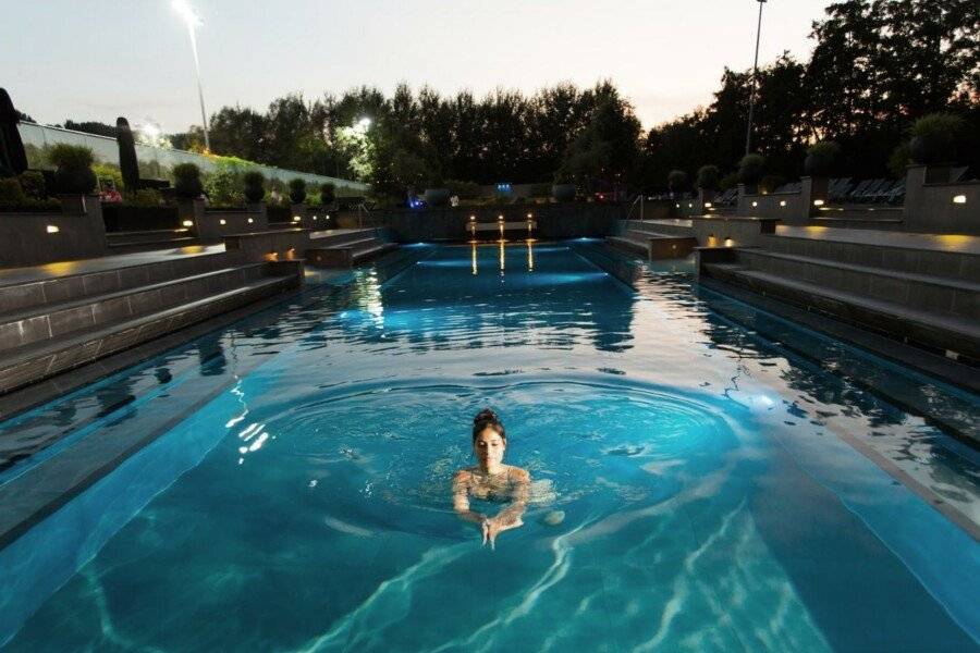 Hotel & Wellness Zuiver outdoor pool