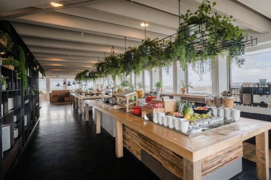 Leonardo Hotel Rembrandtpark restaurant,breakfast