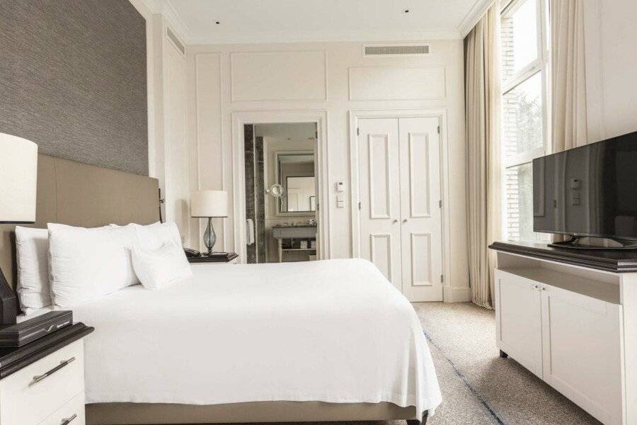 Waldorf Astoria Amsterdam hotel bedroom