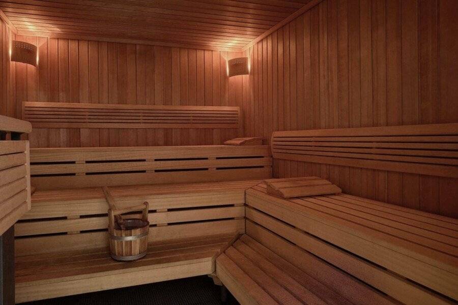 Hyatt Regency sauna