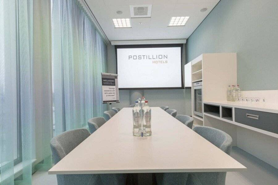 Postillion Hotel conference room