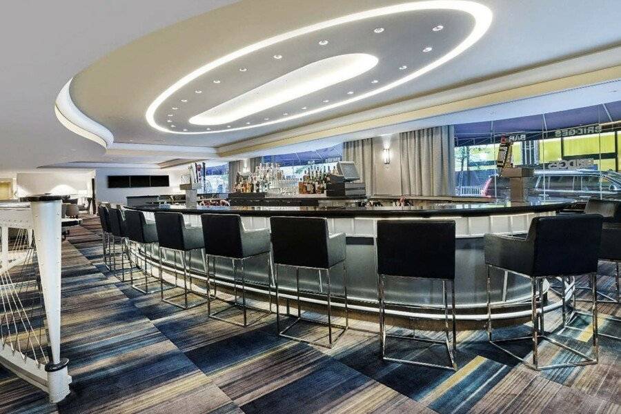 Hilton Club bar