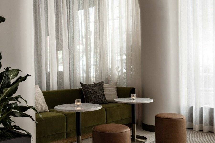 Kimpton Hotel Theta, an IHG Hotel lounge