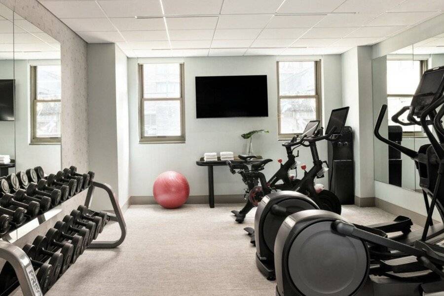 Kimpton Hotel Theta, an IHG Hotel fitness centre