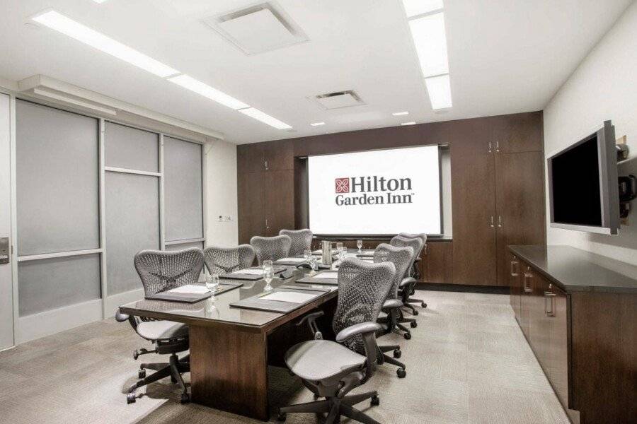 Hilton Garden Inn West 35th Street conference room,