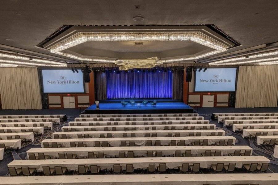 New York Hilton Midtown conference room