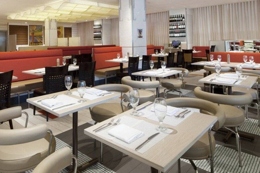 The New Yorker, A Wyndham Hotel restaurant