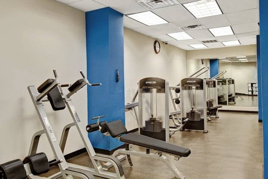 The New Yorker, A Wyndham Hotel fitness centre