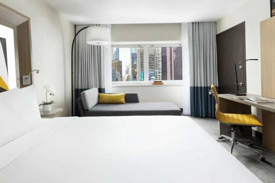 M Social Hotel Times Square hotel bedroom