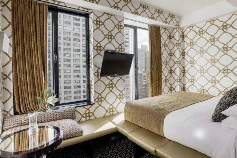 45 Times Square Hotel hotel bedroom