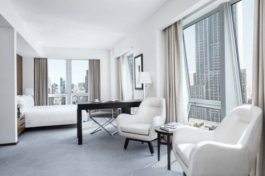 The Langham, New York, Fifth Avenue hotel bedroom,city view