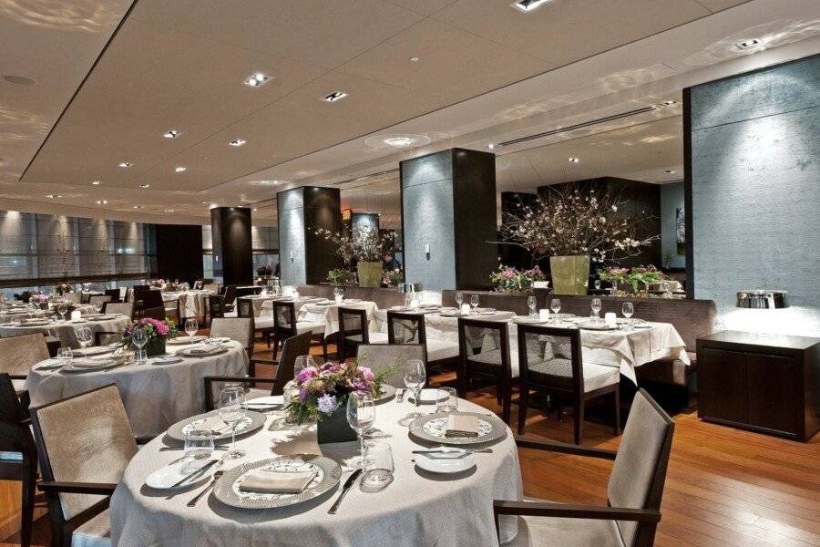 The Langham, New York, Fifth Avenue restaurant