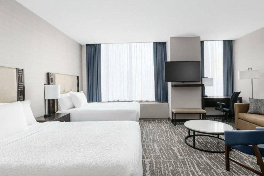 Fairfield Inn & Suites by Marriott Midtown Manhattan/Penn Station hotel bedroom