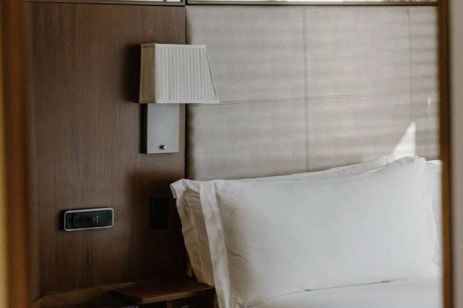 Club Quarters Hotel Grand Central hotel bedroom