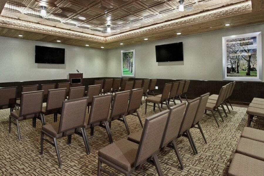 Hilton Garden Inn New York/Midtown Park Avenue conference room,meeting room