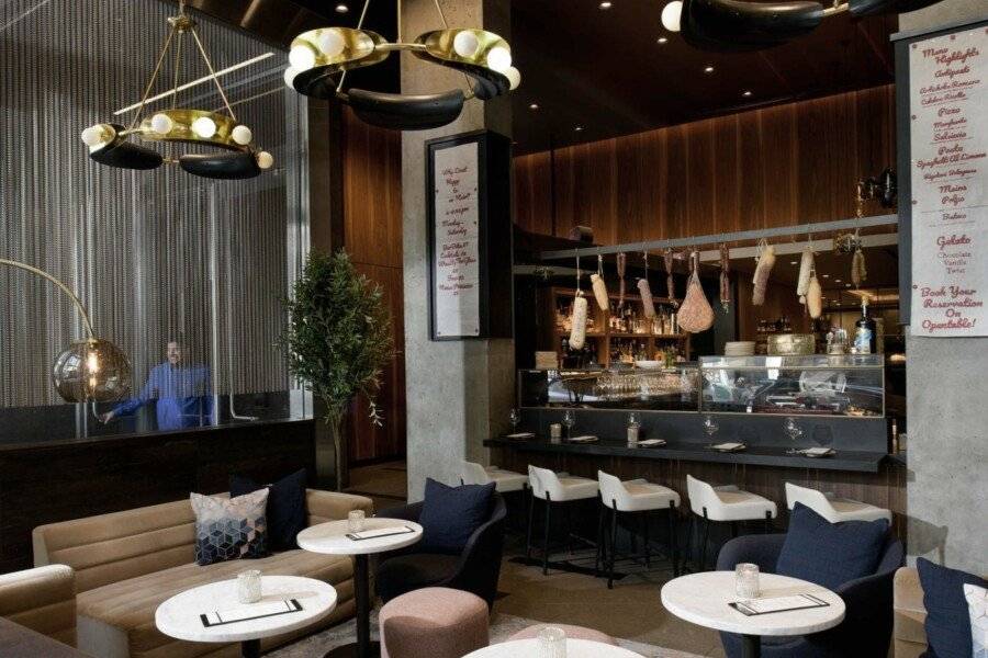 Luma Hotel - Times Square restaurant