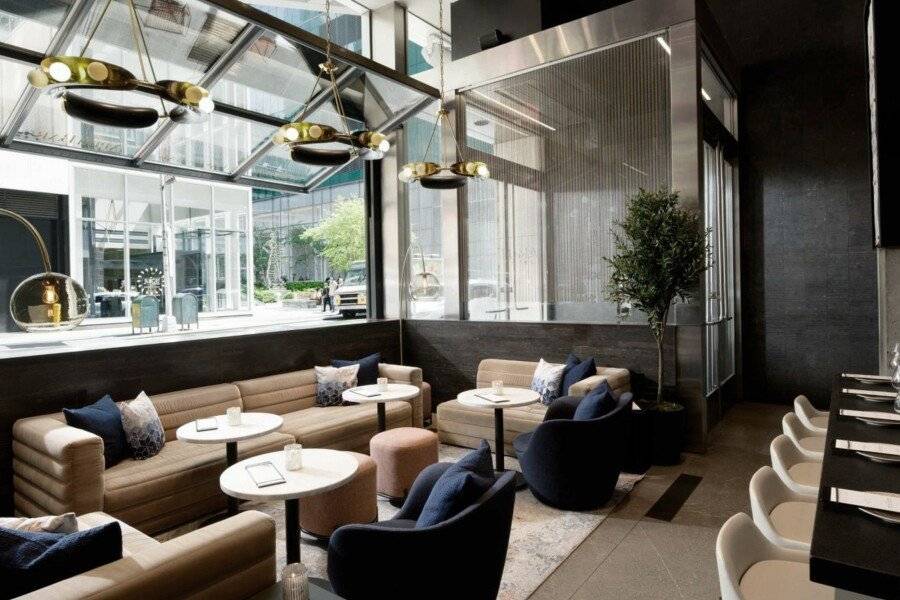 Luma Hotel - Times Square restaurant, lounge