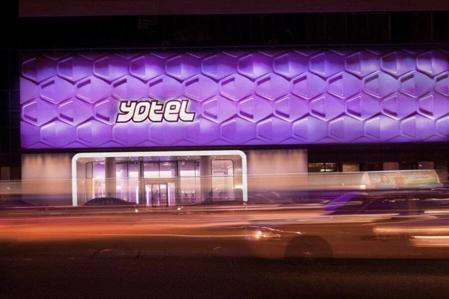 YOTEL New York Times Square facade