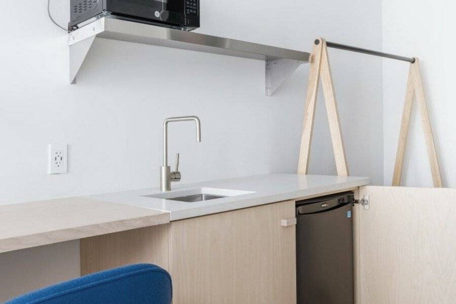 Placemakr Wall Street kitchen