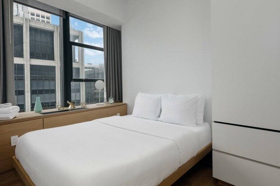 Placemakr Wall Street hotel bedroom