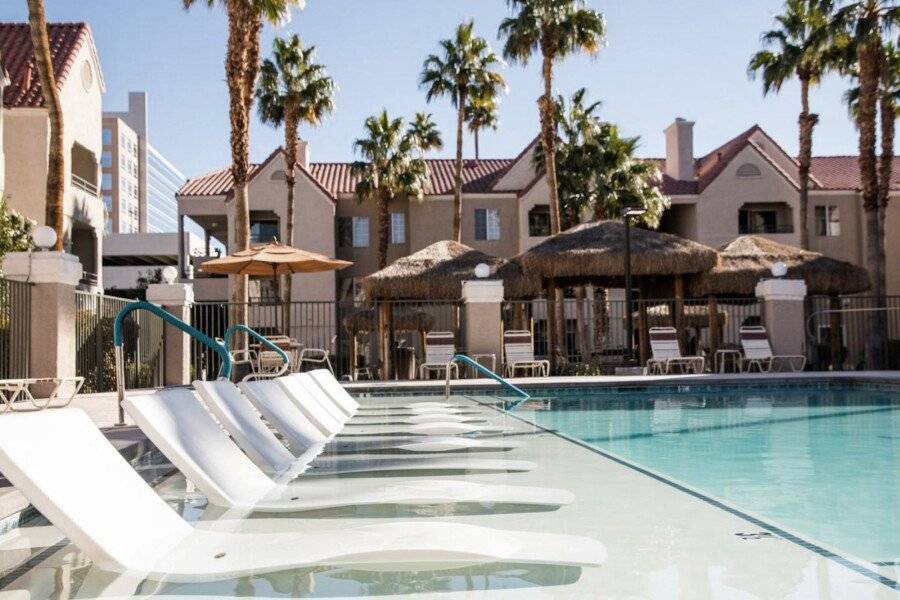 Holiday Inn Club Vacations at Desert Club Resort, an IHG Hotel outdoor pool