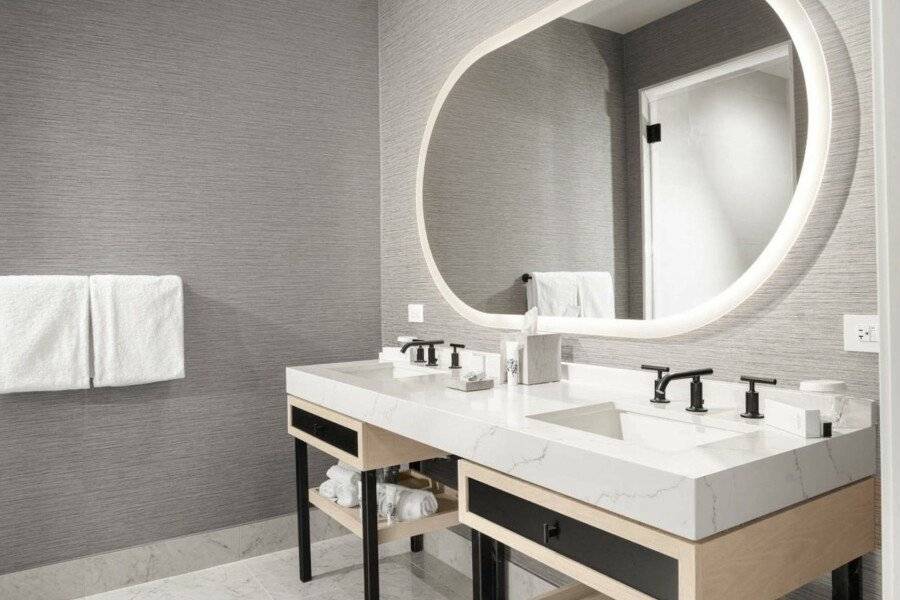 Virgin Hotels, Curio Collection by Hilton bathtub