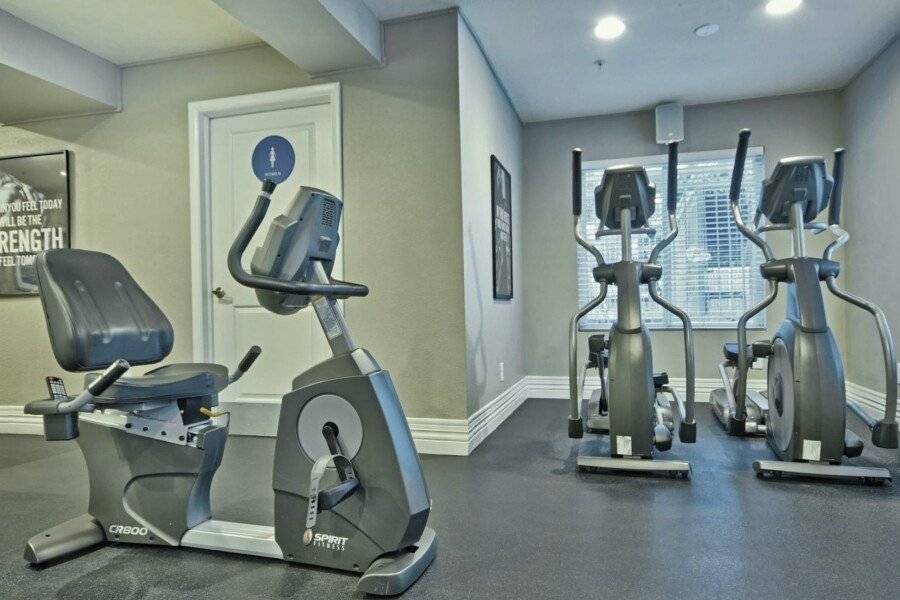 Desert Rose Resort fitness centre