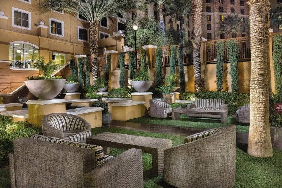 Club Wyndham Grand Desert garden