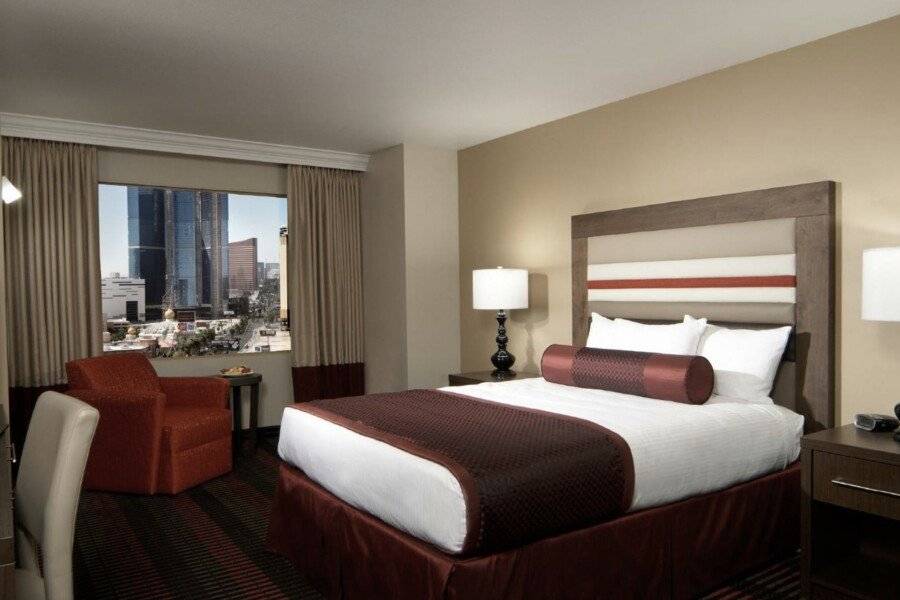 The STRAT Hotel, Casino & Tower hotel bedroom