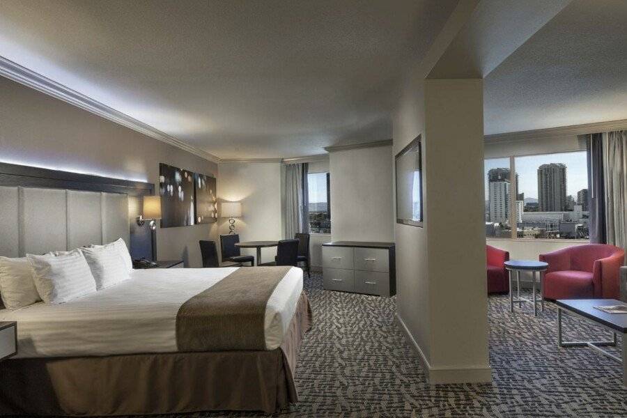 The STRAT Hotel, Casino & Tower hotel bedroom