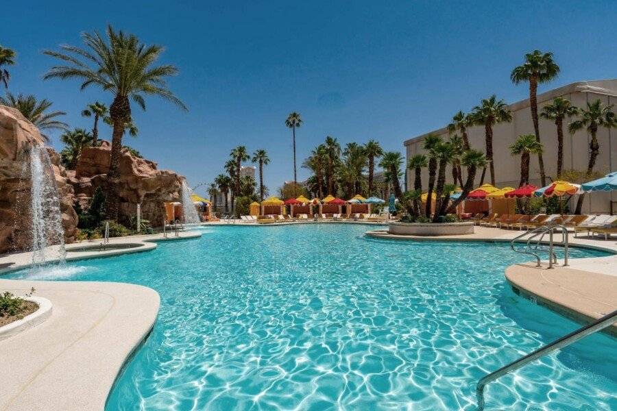 Rio Hotel & Casino outdoor pool