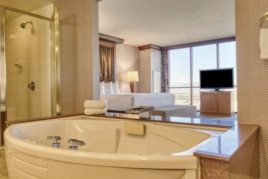 Rio Hotel & Casino hotel bedroom,jacuzzi