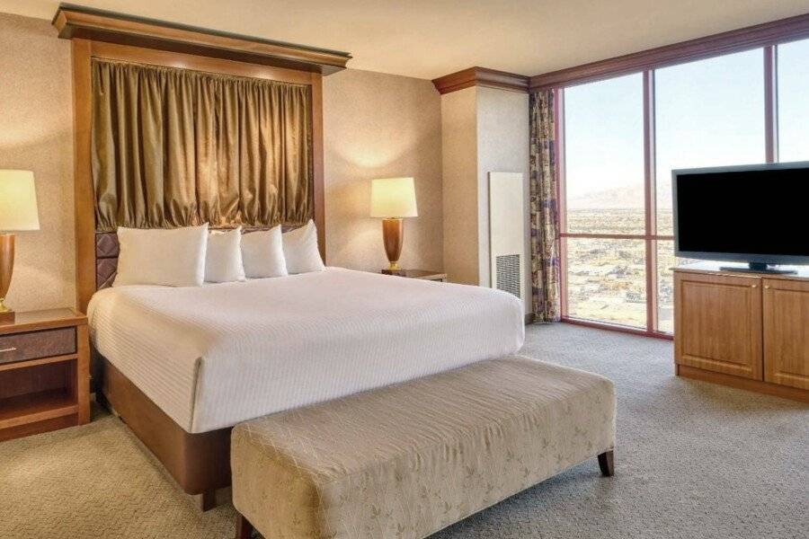 Rio Hotel & Casino hotel bedroom