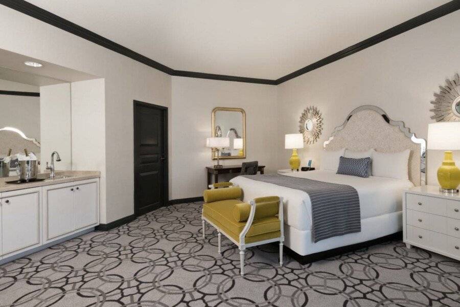 Paris Las Vegas Hotel & Casino hotel bedroom