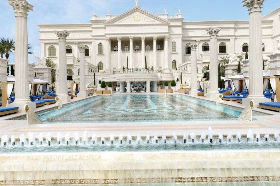 Caesars Palace Hotel & Casino facade, outdoor pool