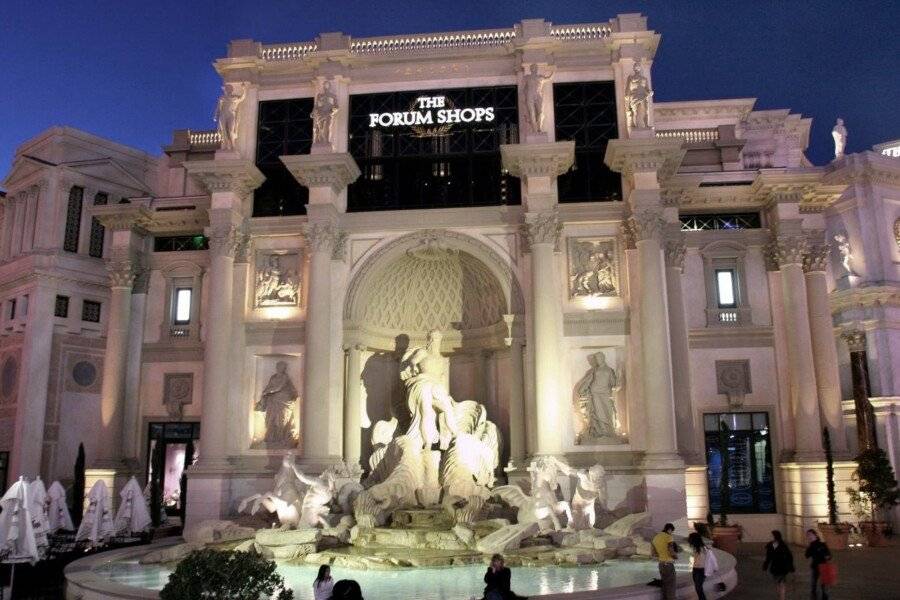 Caesars Palace Hotel & Casino 