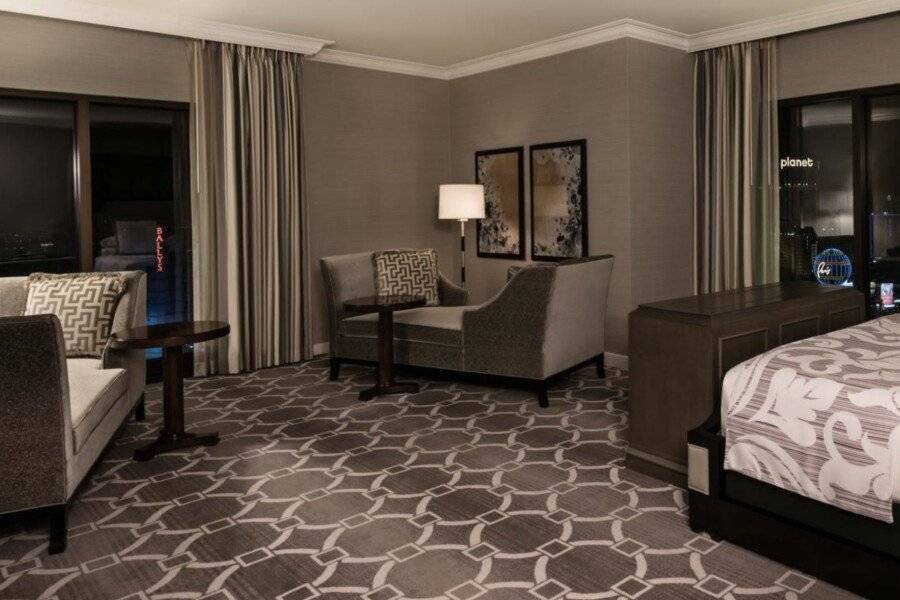 Caesars Palace Hotel & Casino hotel bedroom