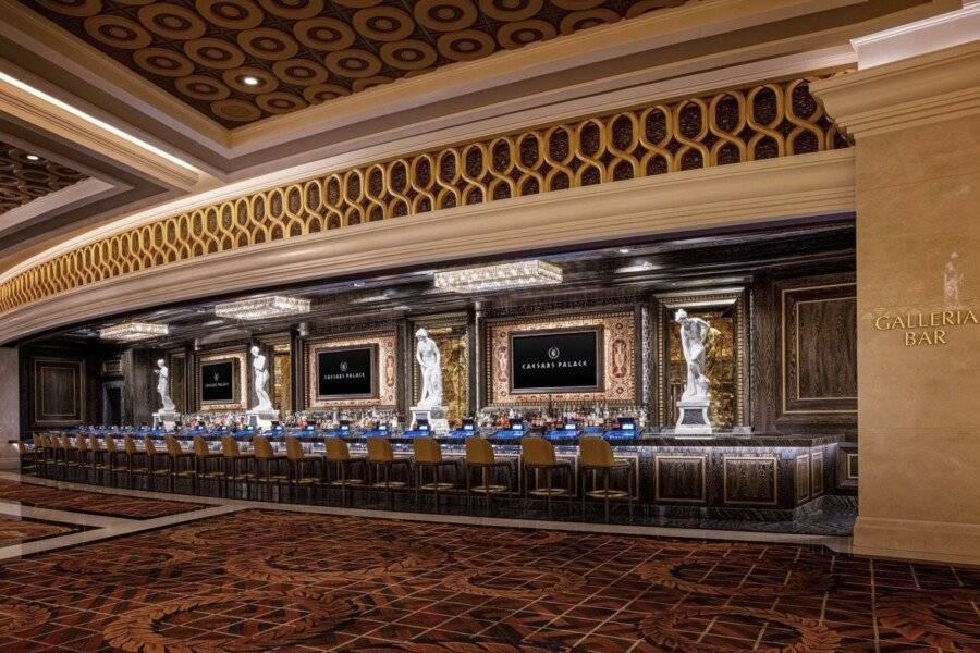 Caesars Palace Hotel & Casino , bar