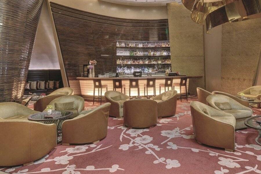 ARIA Resort & Casino bar,lobby