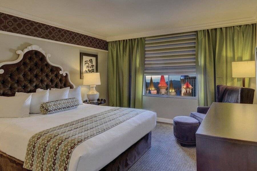 Excalibur hotel bedroom