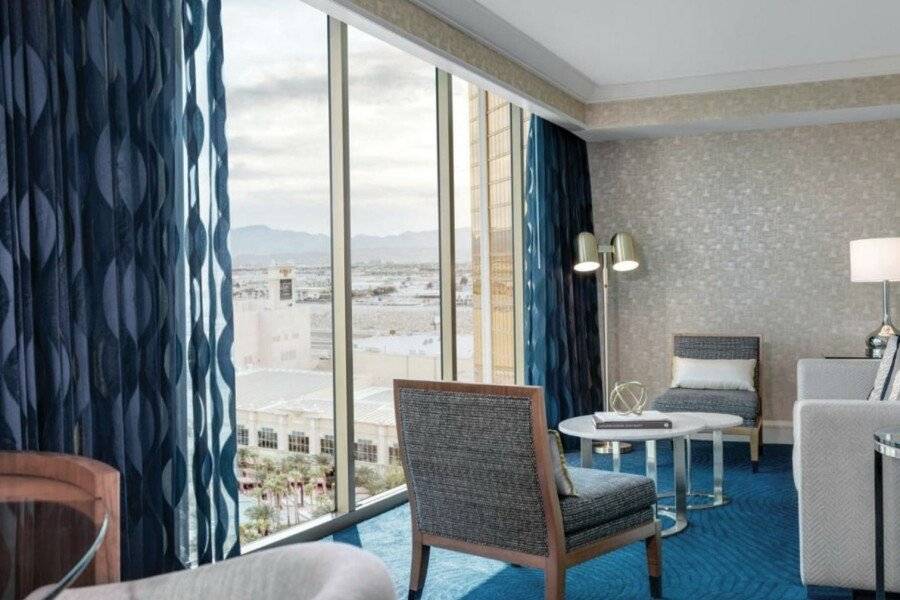 Mandalay Bay hotel bedroom,ocean view