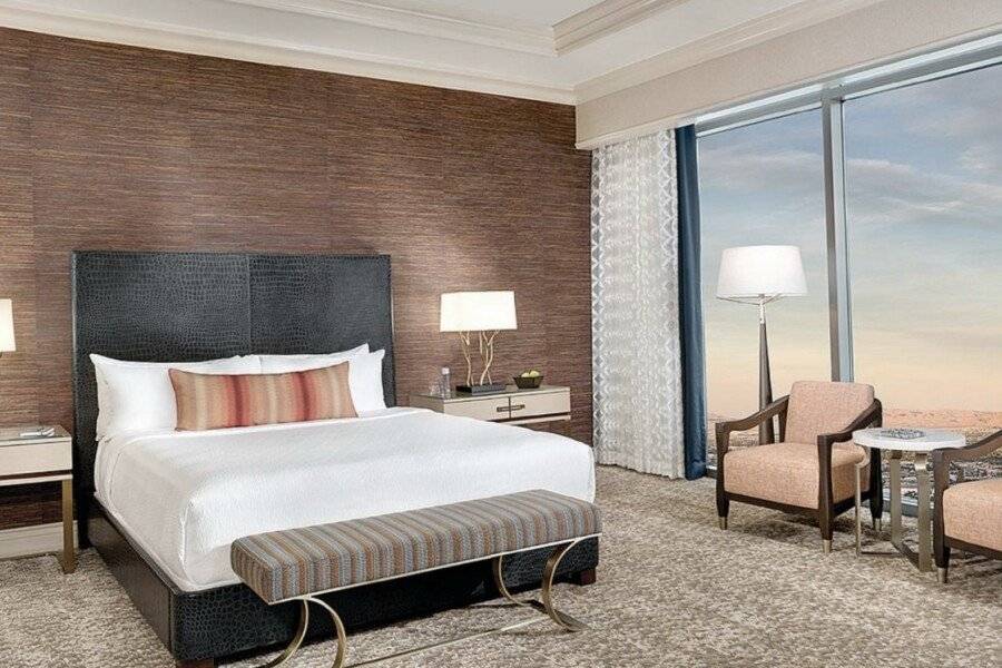 Mandalay Bay hotel bedroom