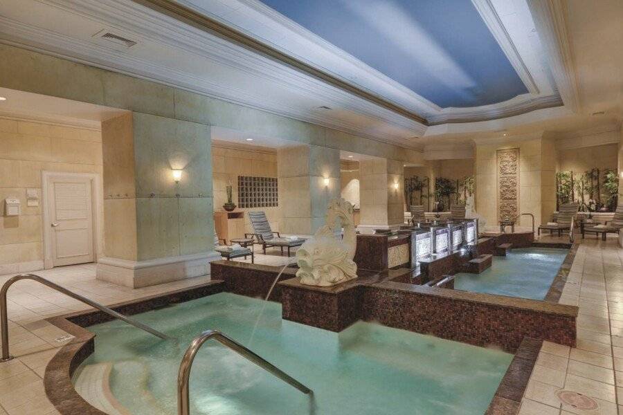 Mandalay Bay spa,jacuzzi