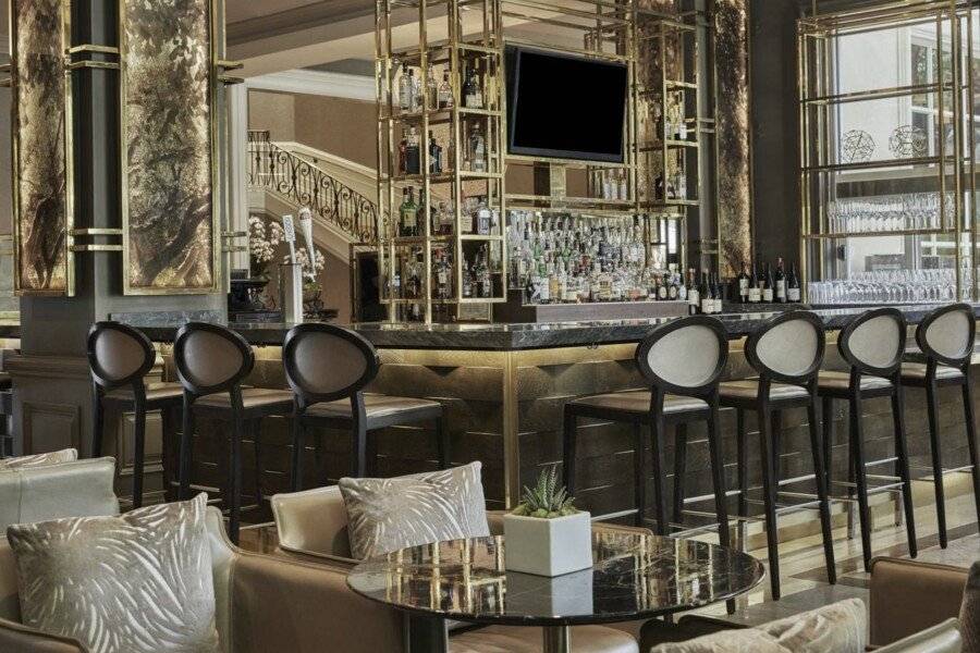 Four Seasons Hotel Las Vegas bar,lounge