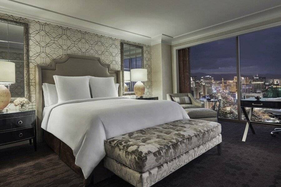 Four Seasons Hotel Las Vegas hotel bedroom,ocean view