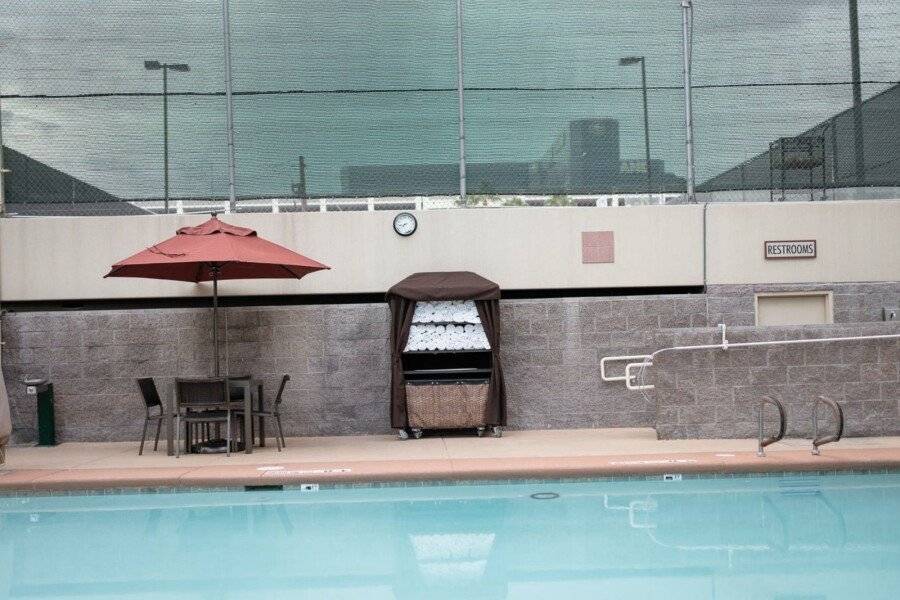 The Carriage House outdoor pool