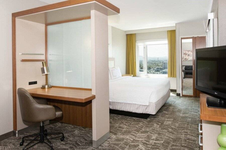 SpringHill Suites by Marriott Las Vegas Convention Center hotel bedroom