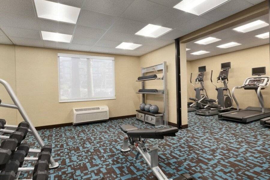 Fairfield by Marriott Inn & Suites Stadium Area fitness centre