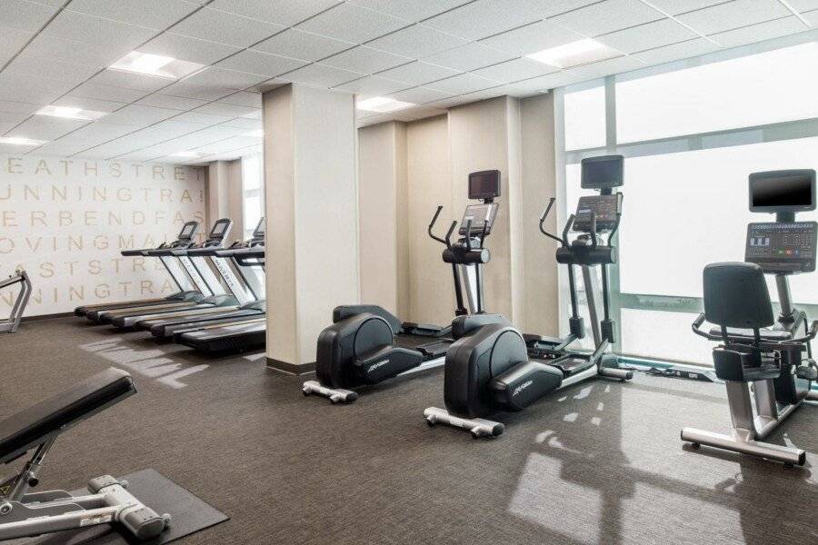 Residence Inn by Marriott Las Vegas Hughes Center fitness centre